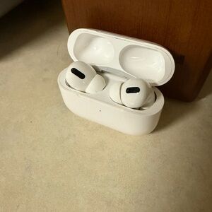 Apple AirPods